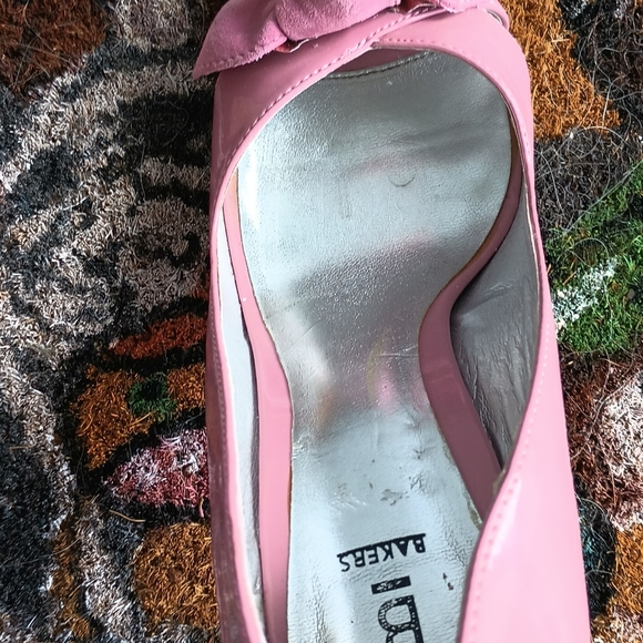 Bakers - Picture 15 of 16